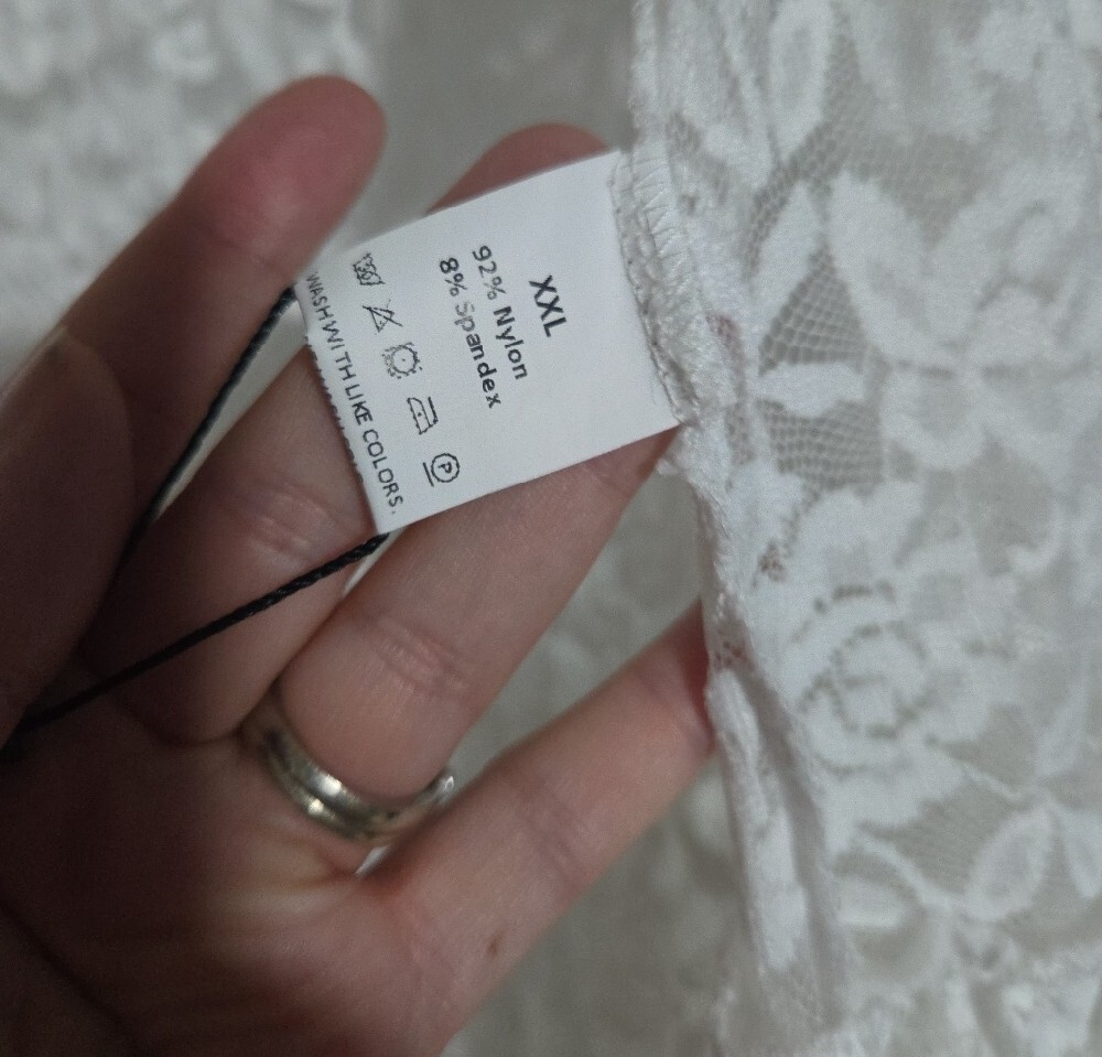 White Lace Ruffle Duster Size - Picture 6 of 6
